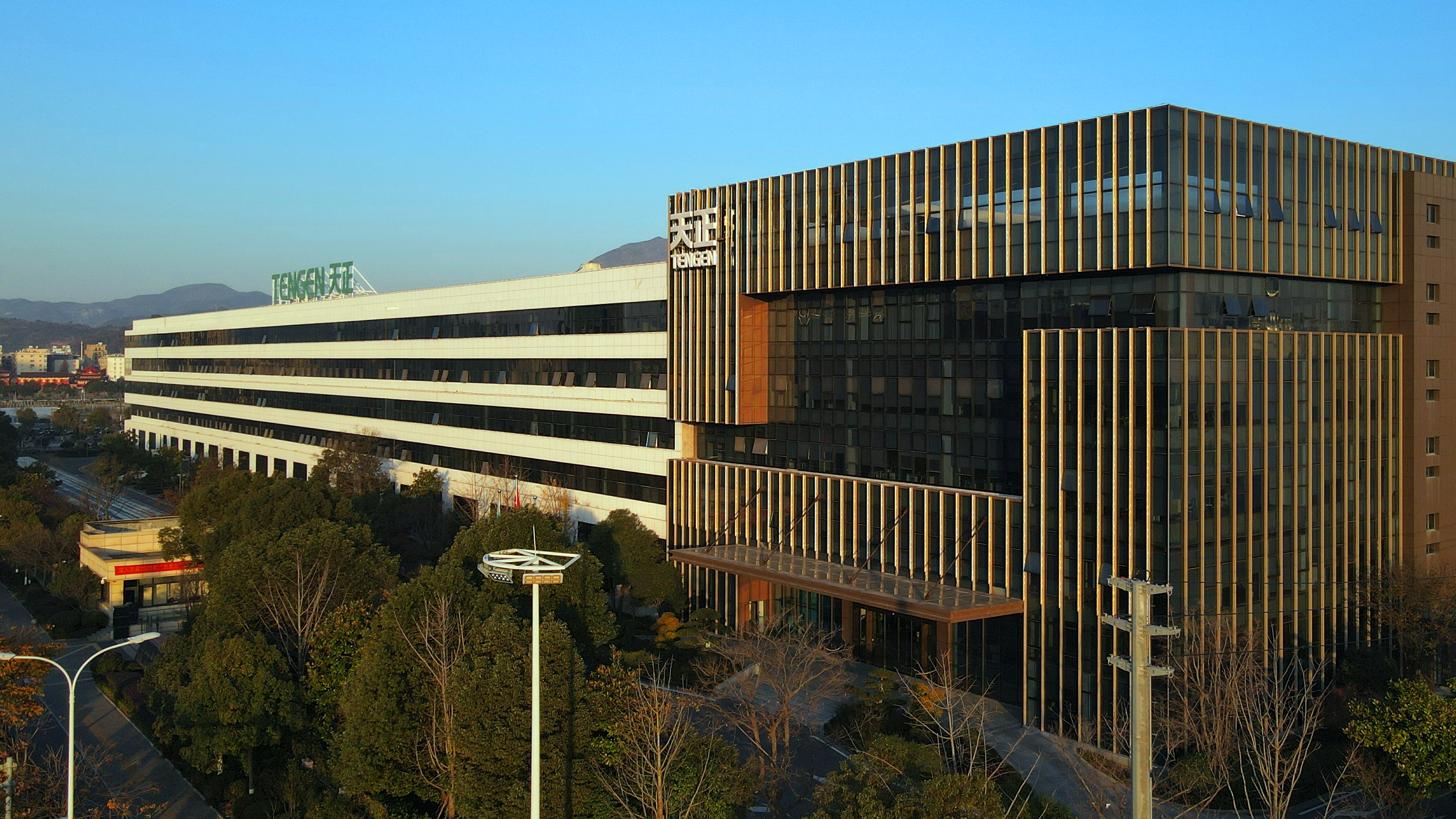 位列榜首！南宫28圈地址新版获评“最美工厂”荣誉